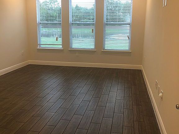 4th image of 5146 Sage Cedar Pl
