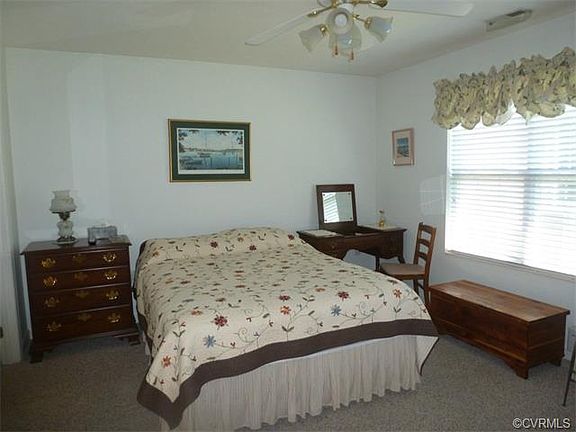 2nd image of 1426 Patriot Cir #1426