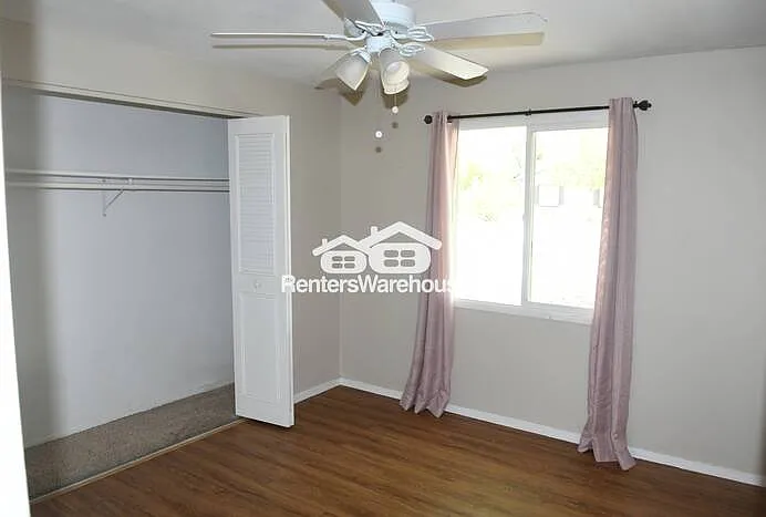 1550 W Pershing Ave — Photo 5