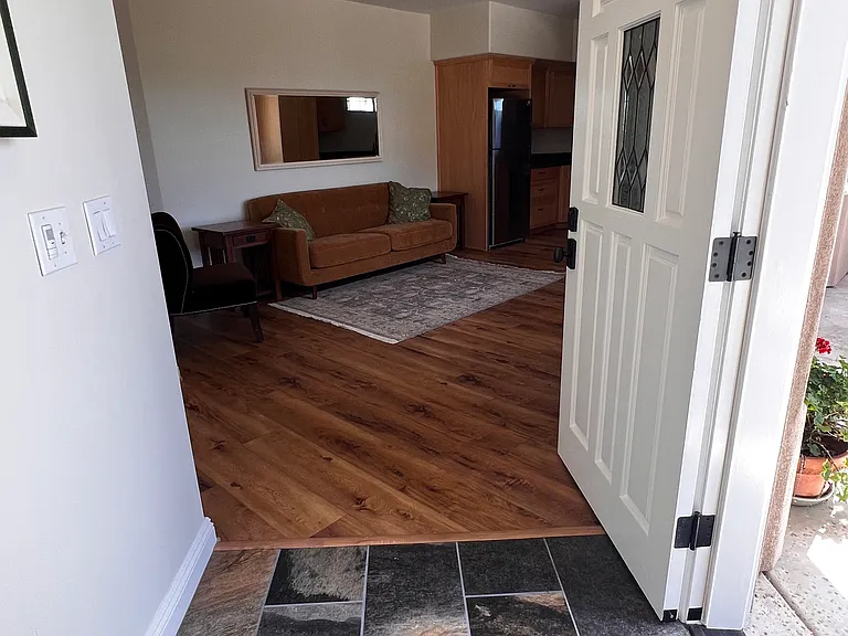 Encino Dr — Photo 9