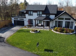 9785 Niagara River Pkwy, Niagara Falls, ON L2G 0N9