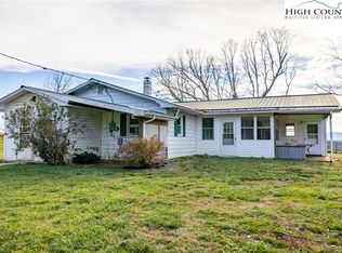 1009 Lazy Branch Rd, Ennice, NC 28623