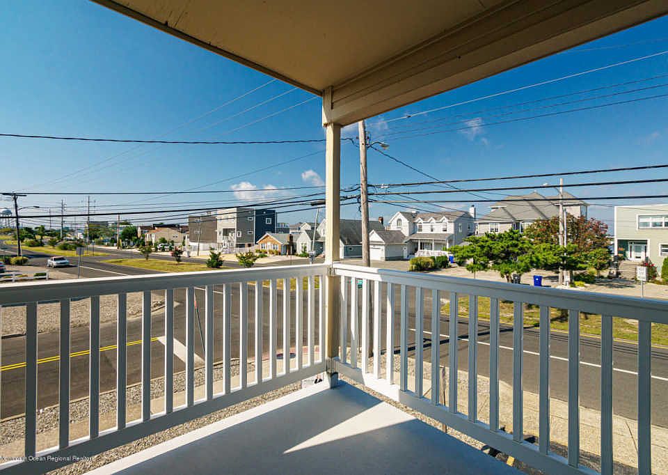 1st image of 1660 Bay Blvd APT 4