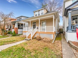 1083 Lakepointe St APT 2, Grosse Pointe, MI 48230