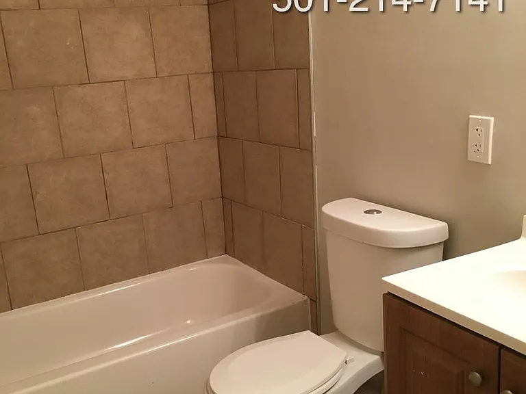 807 S Main — Photo 14