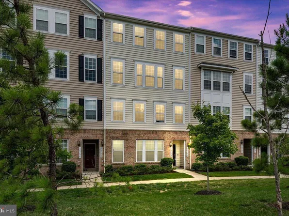 14760 Malloy Ct, Woodbridge, VA 22191