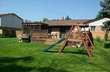 3rd image of 754 E Oxhill Dr
