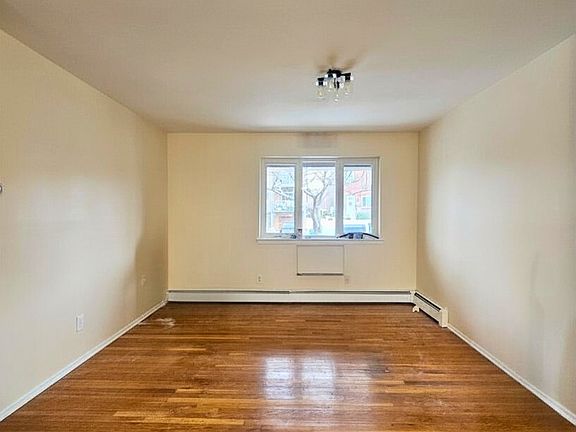 4th image of 20-06 49th St #1A