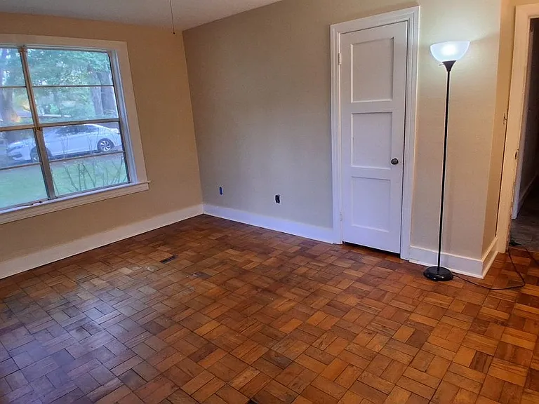1016 NW 12th Ave — Photo 21