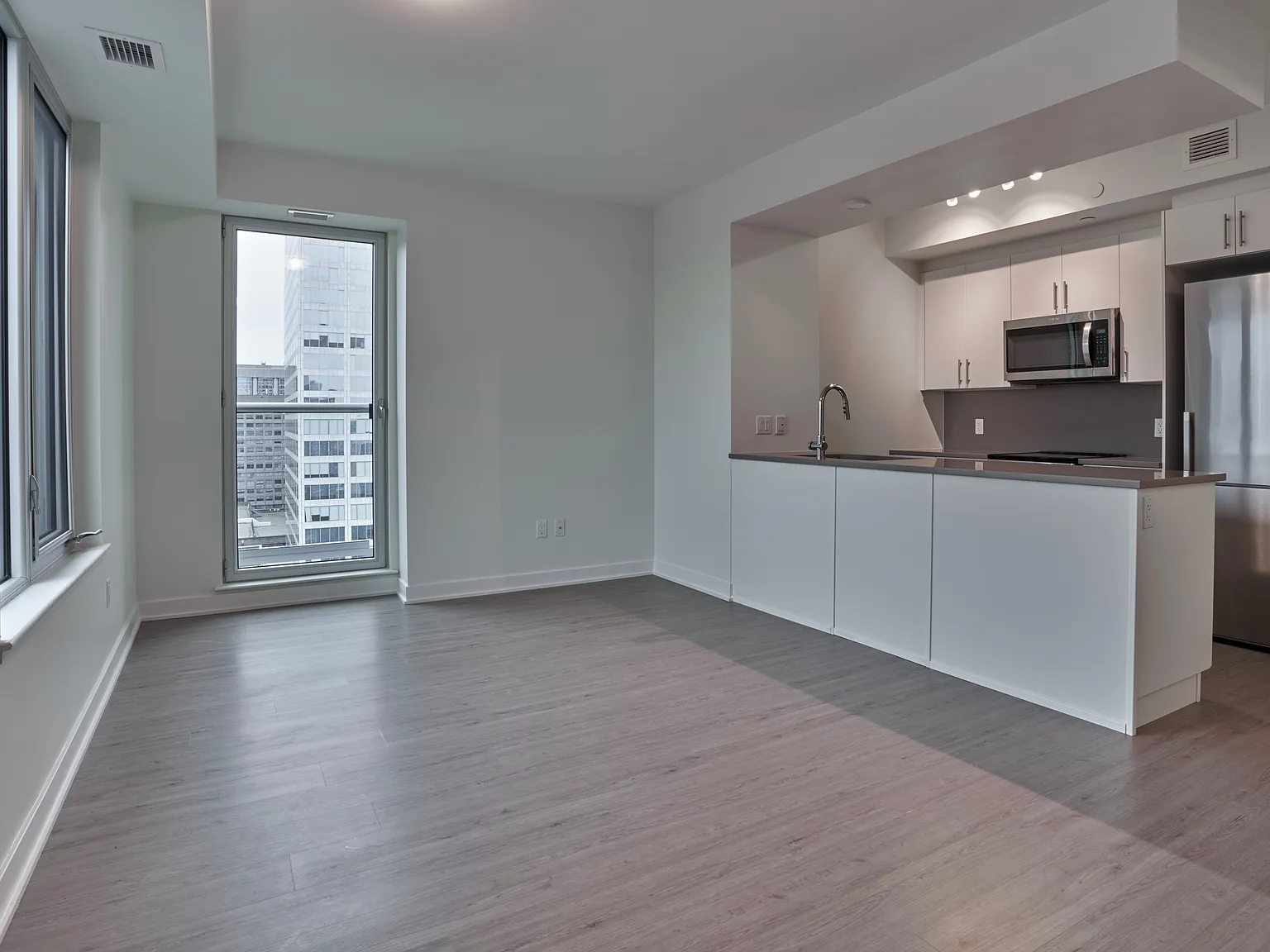 Onyx Rentals — Photo 1