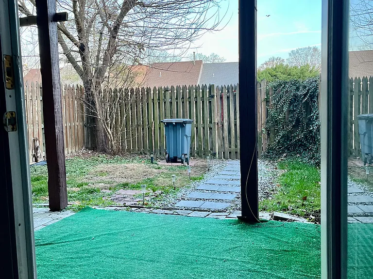 Eden Ln — Photo 5