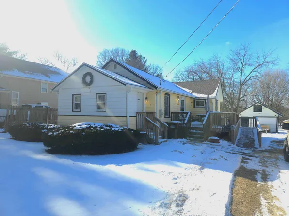 313 S Westmoreland Ave, Rockford, IL 61102