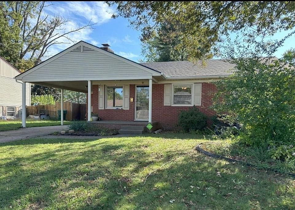 1st image of 3947 Hawthorne Dr