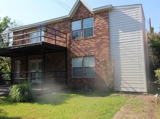 1660 Castle Ct, Houston, TX 77006