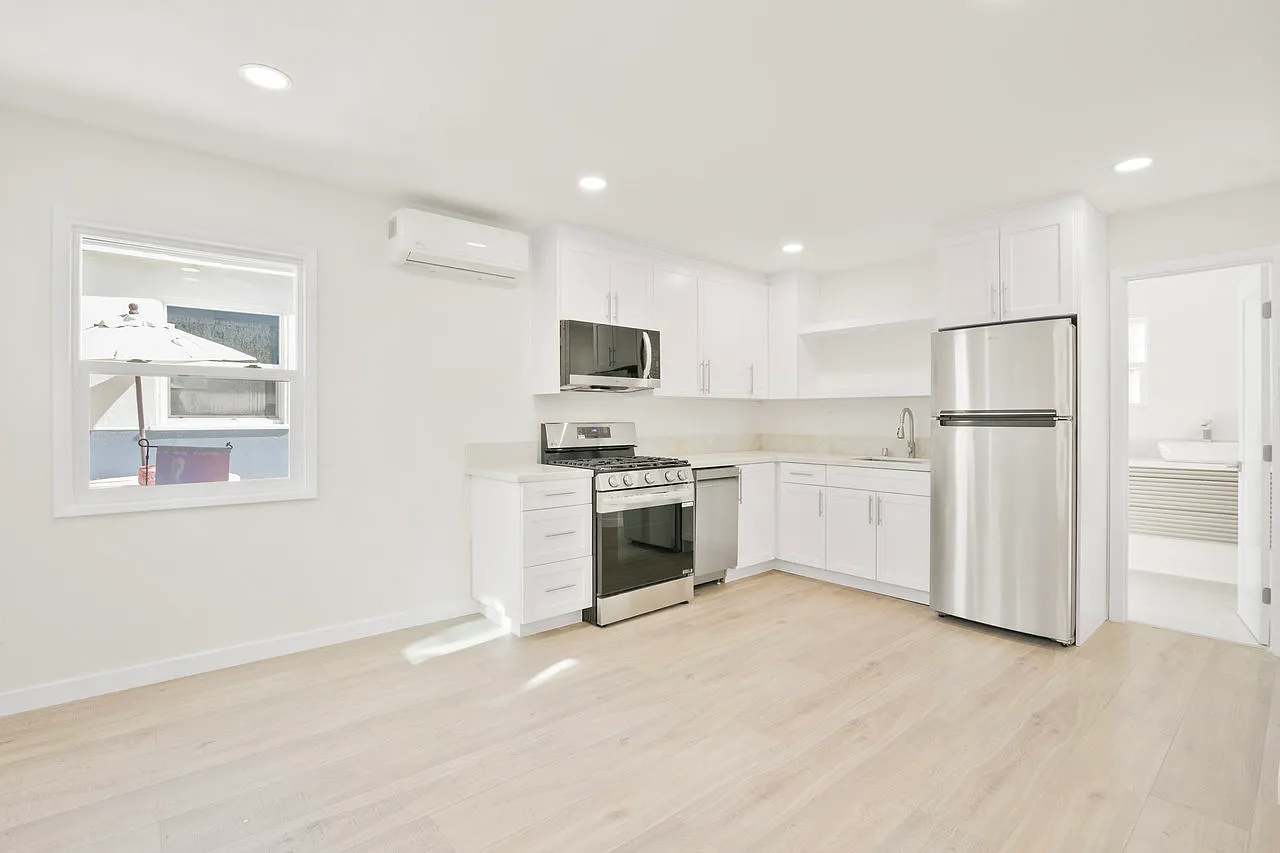 1 bed, 440 sqft, $2,795 — Photo 1