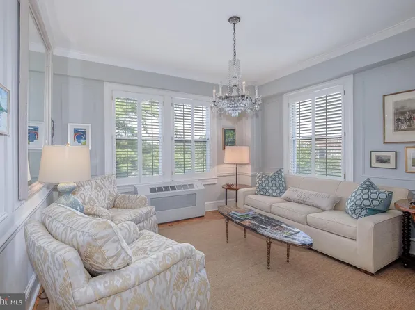 4000 Cathedral Ave NW APT 311B, Washington, DC 20016