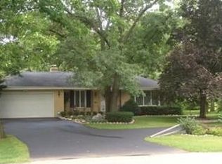 8754 Lakeshore Dr, Pleasant Prairie, WI 53158