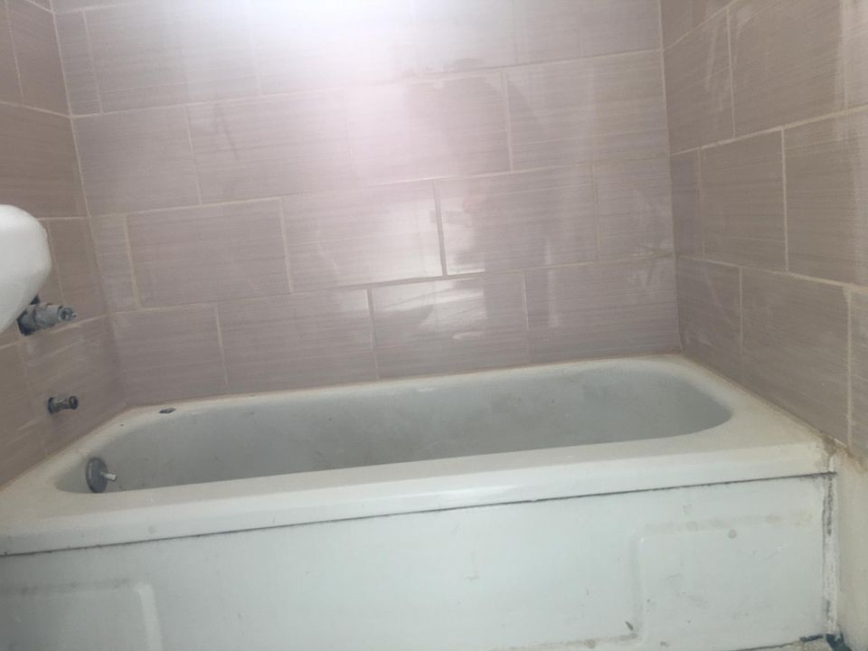 2nd image of 545 S 1st Ave APT 6