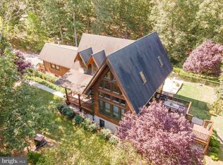 82 Sabrina Ln, Hedgesville, WV 25427