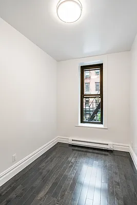 Rented by Compass | media 10