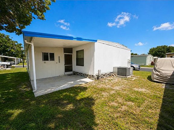3rd image of 12100 Seminole Blvd Lot 215