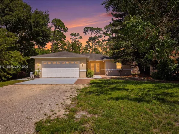 530 7th St SW, Naples, FL 34117