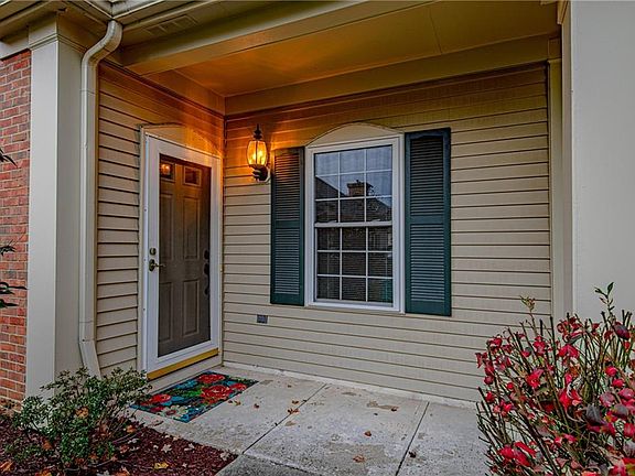 3rd image of 3087 Village Green Dr #3087