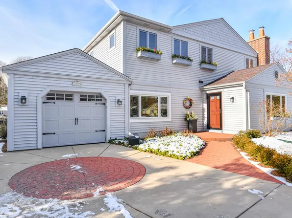 7609 North Bell ROAD, Fox Point, WI 53217