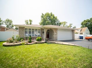 6543 W 108th St, Worth, IL 60482