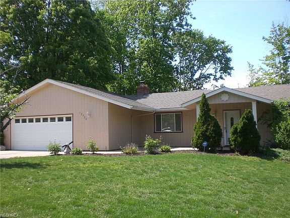 3rd image of 13950 Delaware Dr