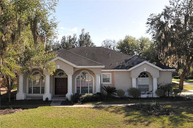1st image of 561 Avon Glade Pl