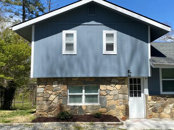 184 Wickins Dr #A, Hendersonville, NC 28791