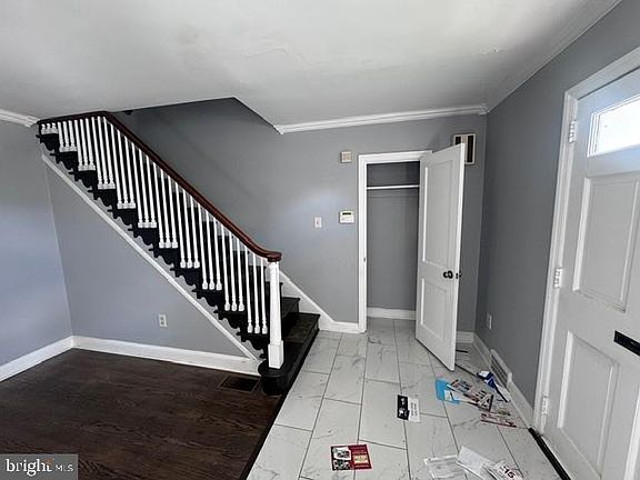 20th image of 151 Bryn Mawr Ave