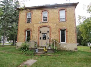 317 N Raymond St, Marinette, WI 54143