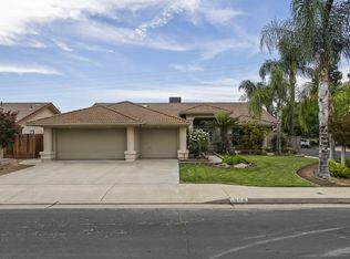 1968 Sample Ave, Clovis, CA 93611