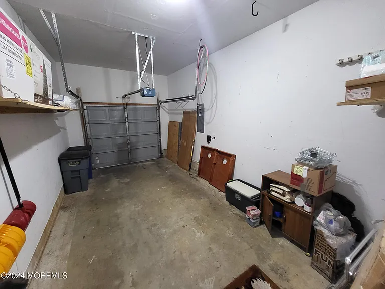 126 Elmwood Ave — Photo 25
