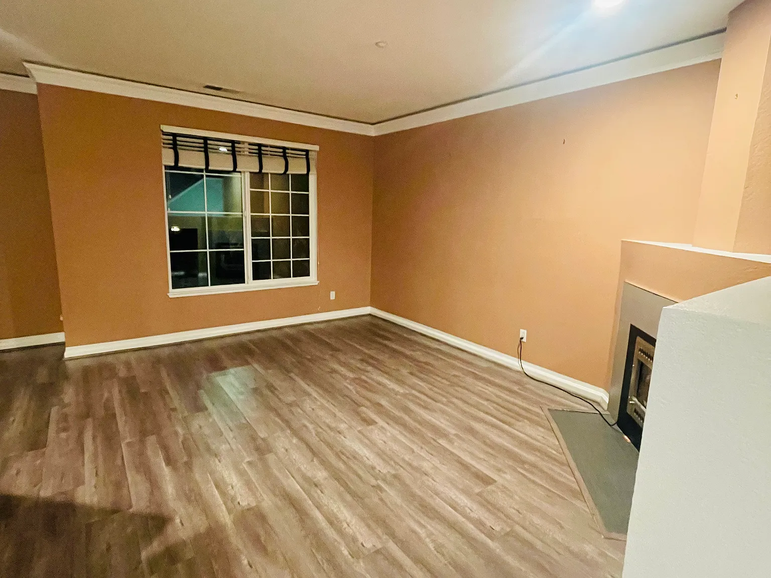 3 bed, 2.5 bath, 1363 sqft, $5,500 — Photo 4