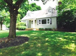 4 N Garden Ter, Milltown, NJ 08850