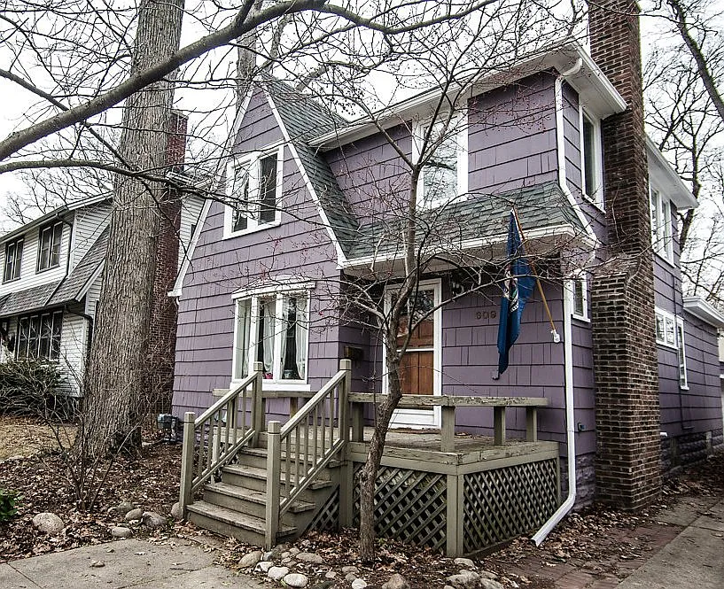 609 Hawthorn Ave photo 1