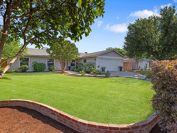 3rd image of 3545 W Coppola Avenue