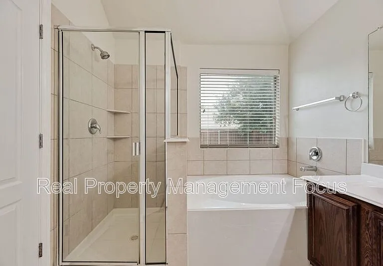 5037 Diamond Peak Ct — Photo 18