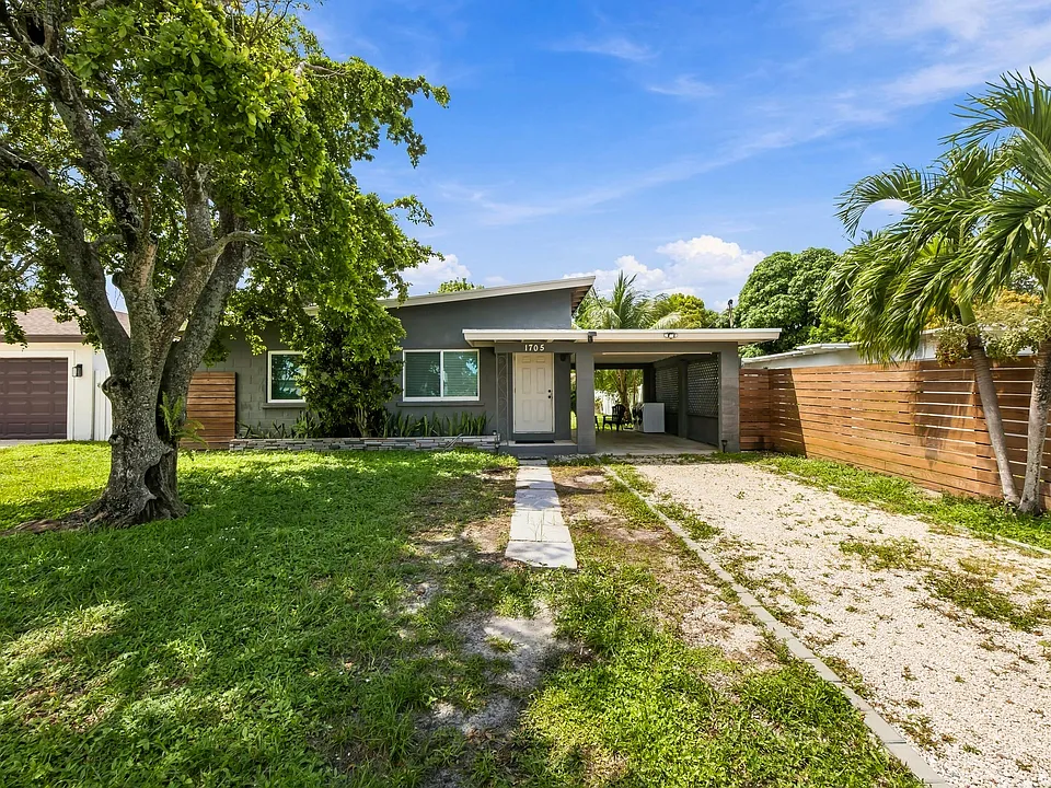 1705 NW 6th Ave