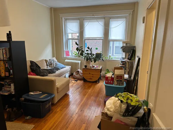 208 Kelton St, Allston, MA