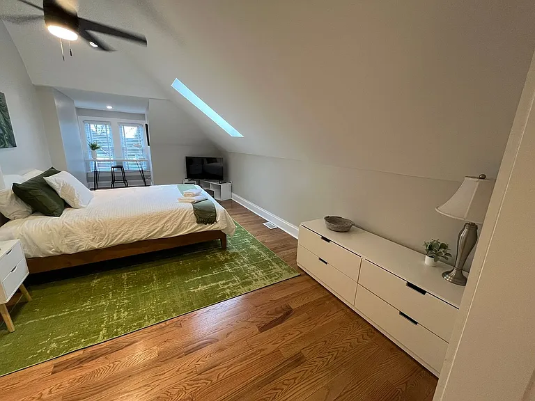 Dennison Ave 866-868 CR — Photo 40