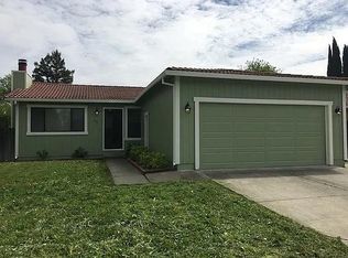 667 Saint Andrews Dr, Vacaville, CA
