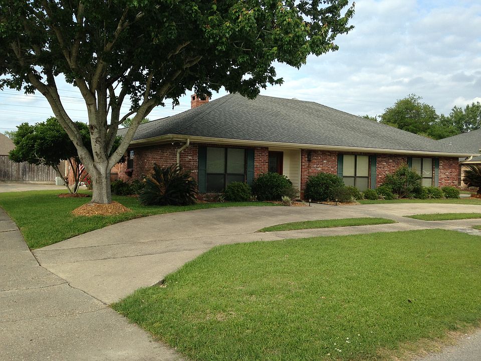 1st image of 205 Elshaddai Dr