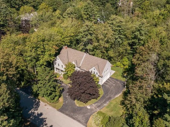 2 Rock Crest Drive, Cape Elizabeth, ME 04107