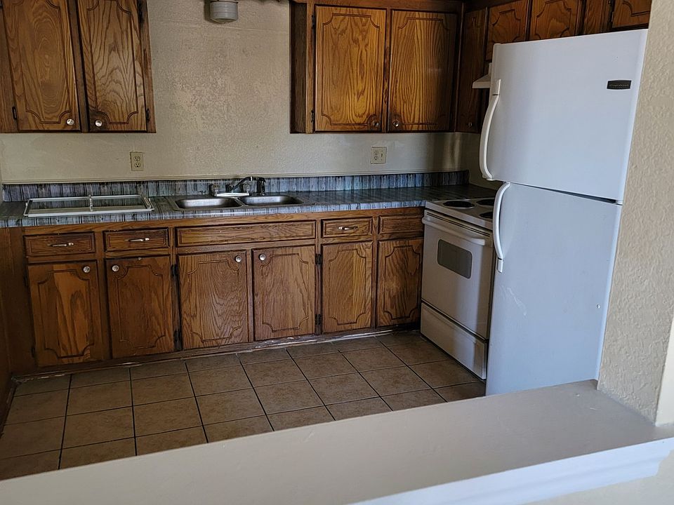 1st image of 505 N Main St APT 7