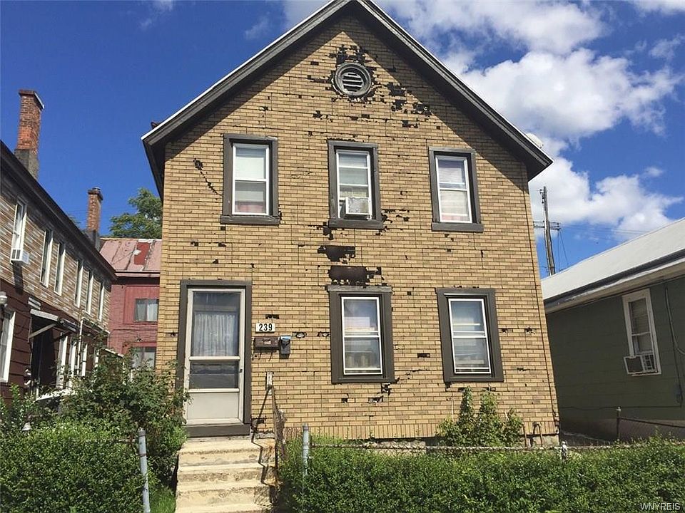 1st image of 239 Trenton Ave