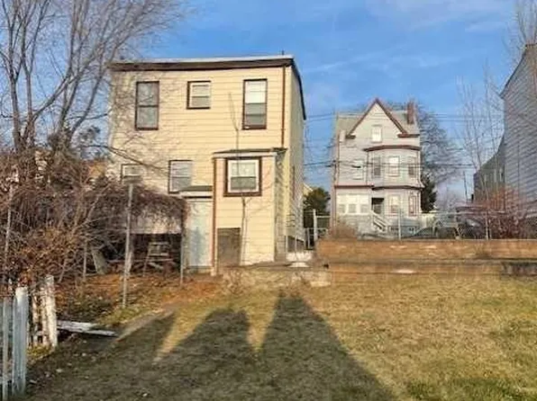 187-189 Preakness Ave, Paterson, NJ 07502
